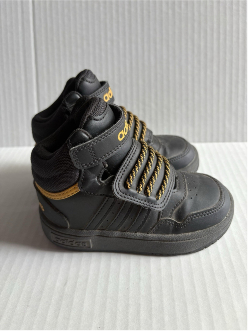 Adidas Hoops Mid 3.0 Basketball Shoes Toddler Size 8K Black Yellow High Top